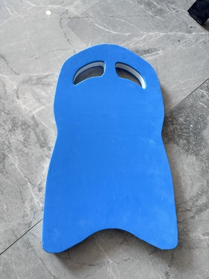 Entrenador de espuma de piscina flotante de natación para principiantes Kickboard en forma de U Material EVA 40*29*4cm