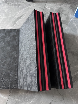 1.1 pulgadas de espesor de la mecánica de la alfombra para la reparación de coches de almohadilla de espuma EVA plegable Otro modo de inflación