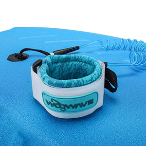 Tabla de natación con correa de mano de 2.3 pulgadas BLUE Woowave EPS Core Bodyboard para el entretenimiento adulto